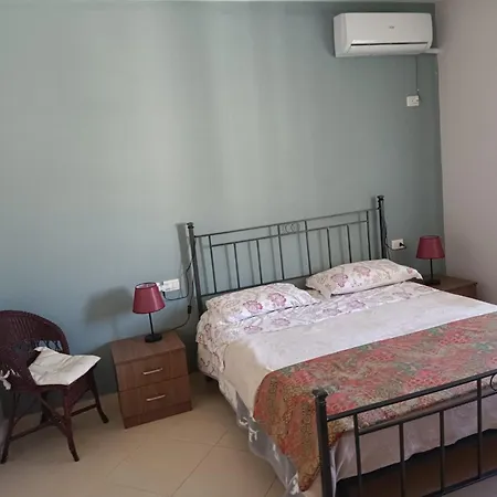 Guidus Apartment *